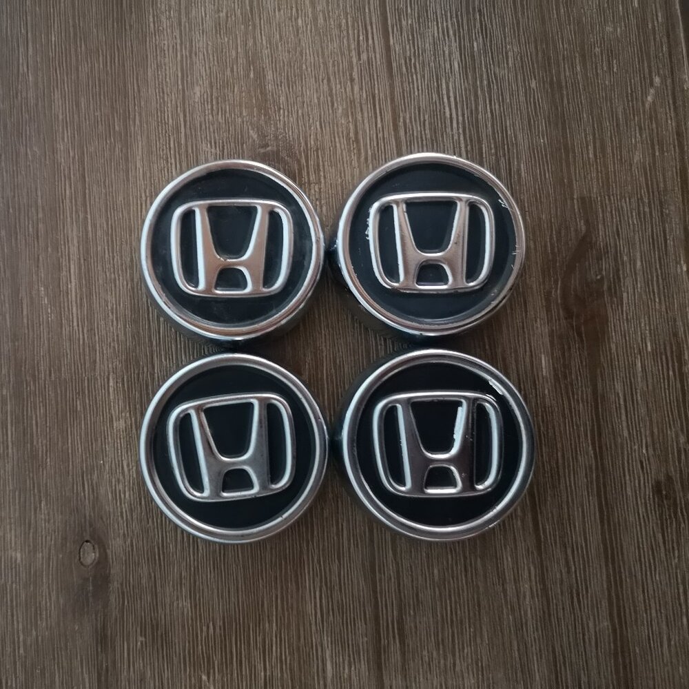 Honda CRV 2002-2016 Wheel Center Cap (set of 4)